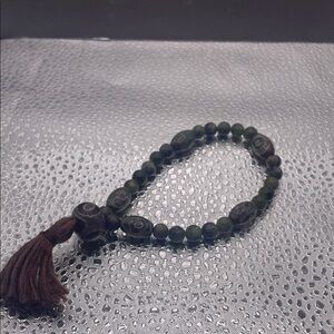 JADE AND DZI AGATE WRIST MALA